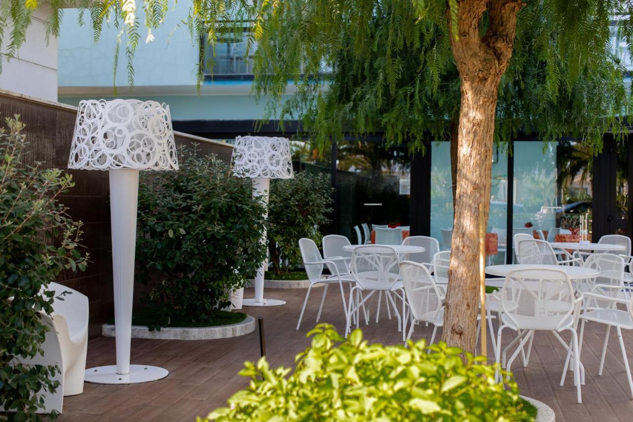 Hotel Continental Tortoreto Esterno foto